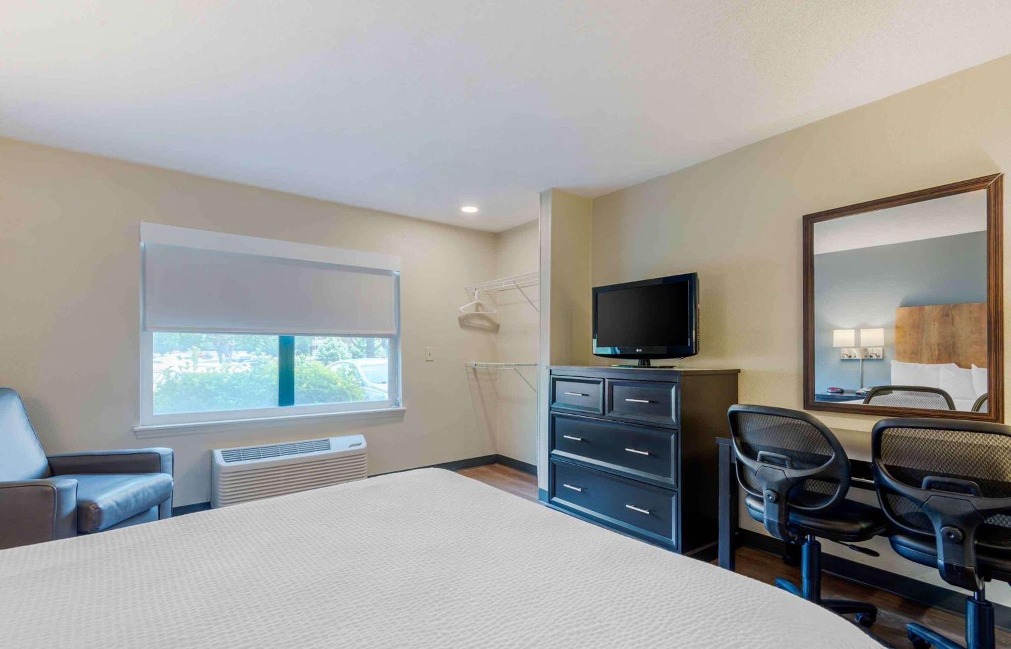 Extended Stay America Select Suites - Charlotte - Airport Exterior foto
